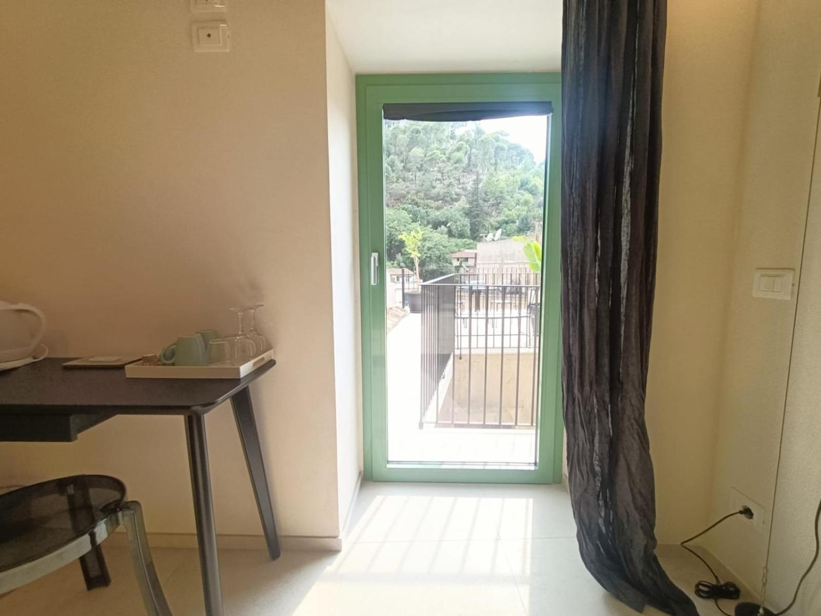 מודיקה Acciana Rooms מראה חיצוני תמונה