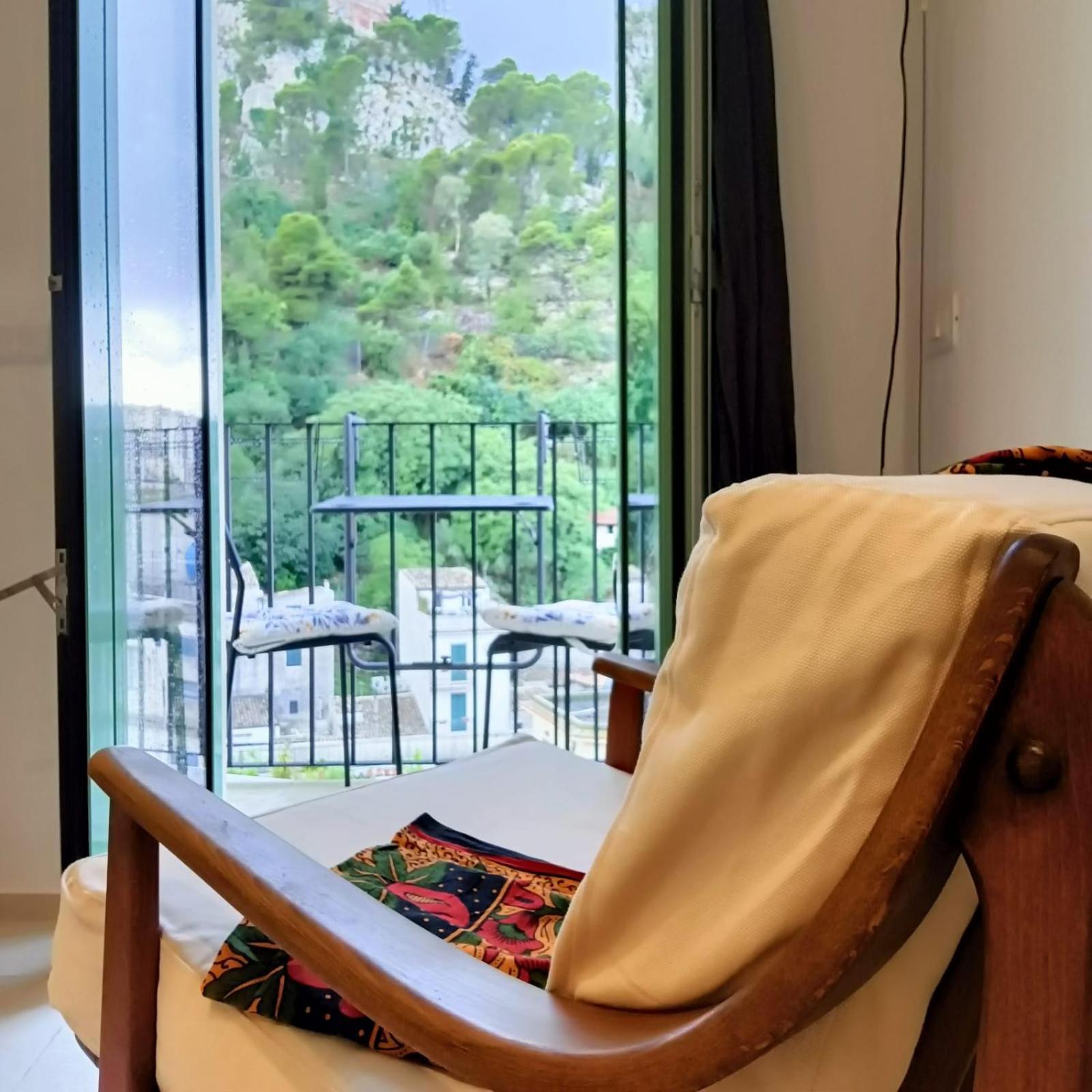 מודיקה Acciana Rooms מראה חיצוני תמונה